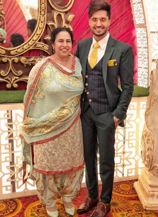 Jassi Gill  with his Mother